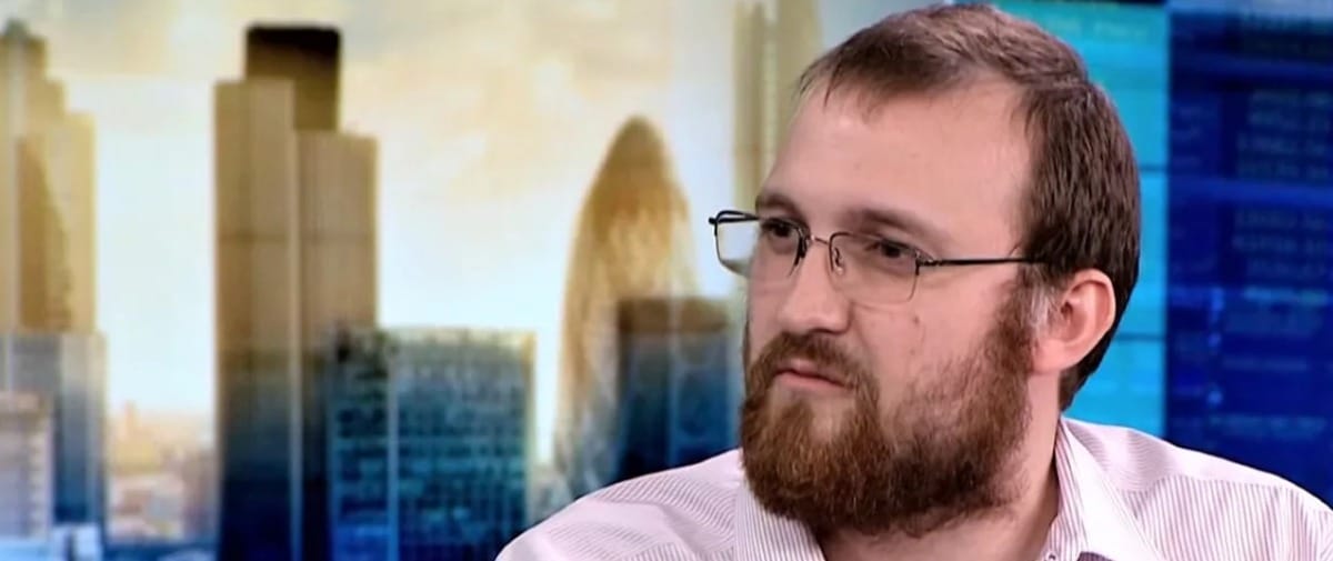 Imagen de entrevista hecha al fundador de Cardano