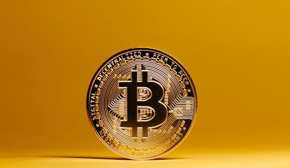 Experto en cripto predice que el precio de Bitcoin podría llegar al millón de dólares