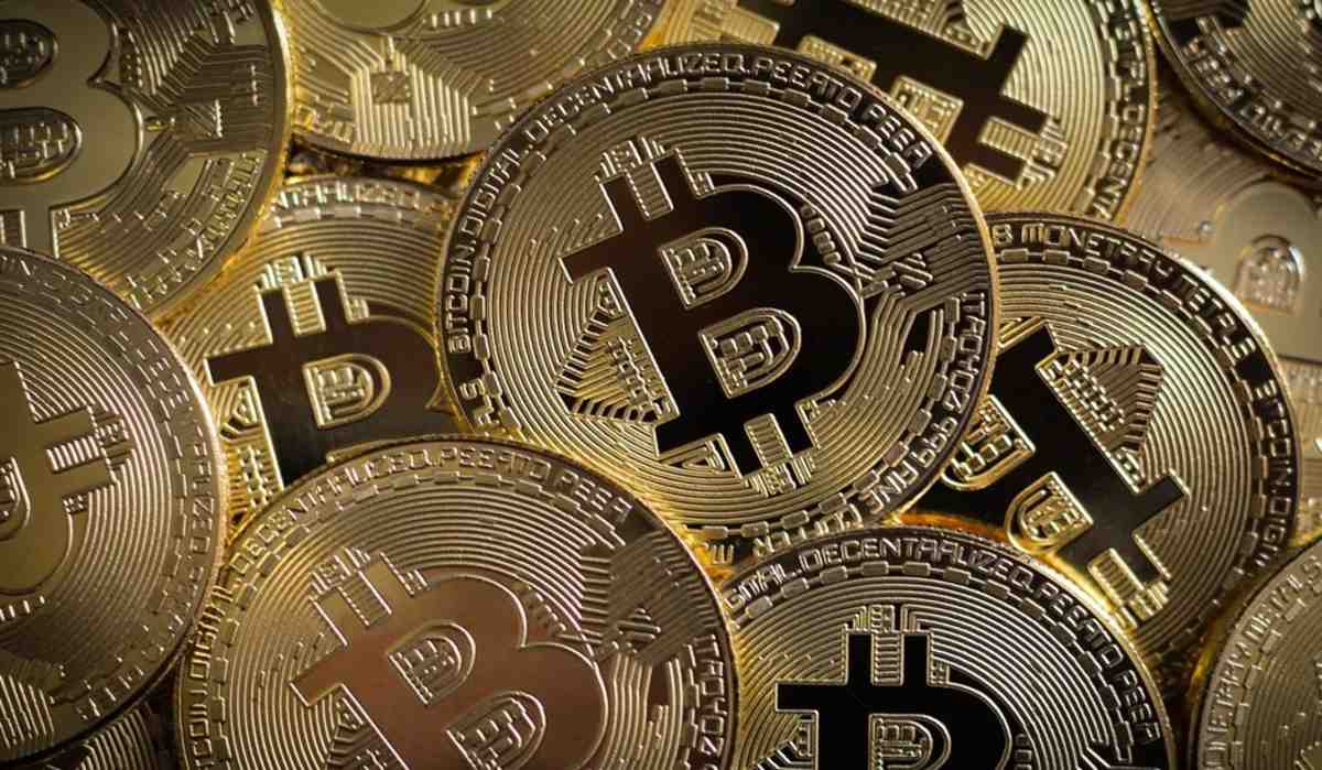 Los inversores en criptomonedas continúan acumulando más Bitcoin