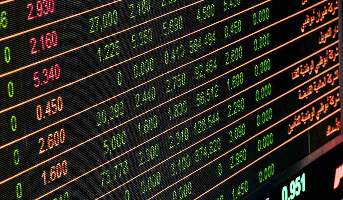 Tensión en Oriente Medio: acciones europeas caen mientras las criptomonedas se mantienen a flote