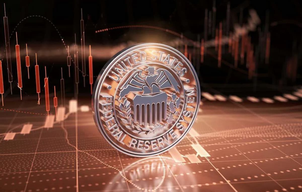 El recorte de tasas de la FED impulsa el mercado de las criptomonedas: Memecore y Avax se disparan