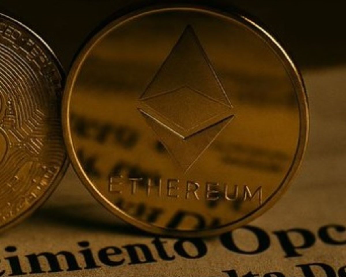 El precio de Eth continúa dando de qué hablar a pesar de la constante volatilidad