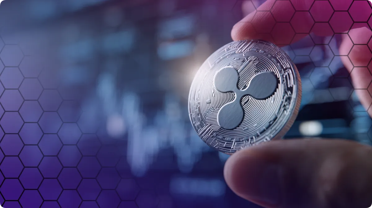 XRP hoy: cruce dorado intradía y rebote altcoin desde mínimos de seis meses