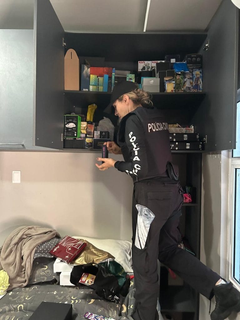 Polícia prende brasileiro acusado de roubar R$ 20 milhões em golpe com criptomoedas