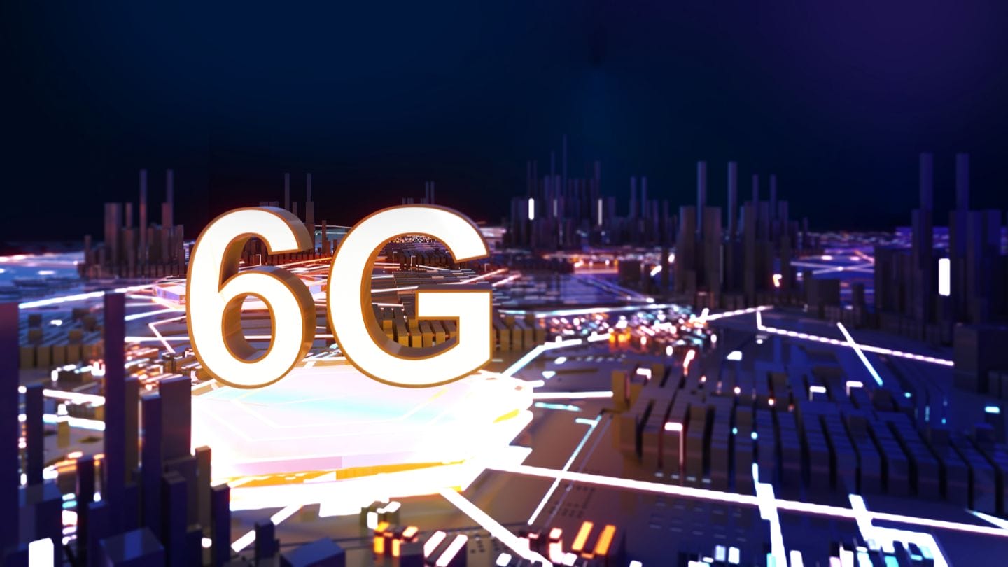 6G-teknologia voi lisätä turvallisuutta älykaupunkien liikenteessä. Kuvituskuva, jossa piirretty kaupunki.
