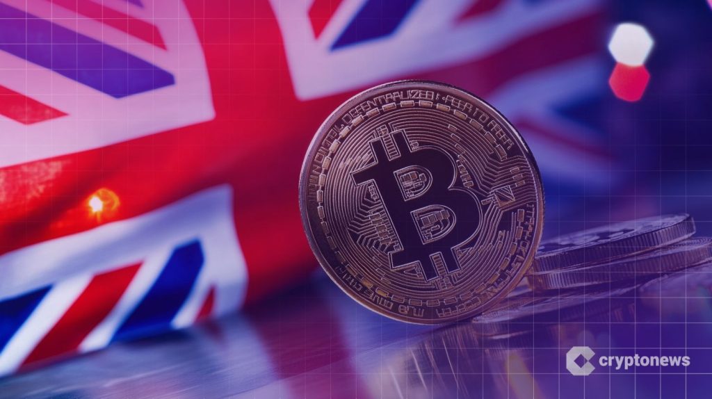 Nuoret sijoittajat britanniassa kuvassa bitcoin ja ison-britannian lippu.