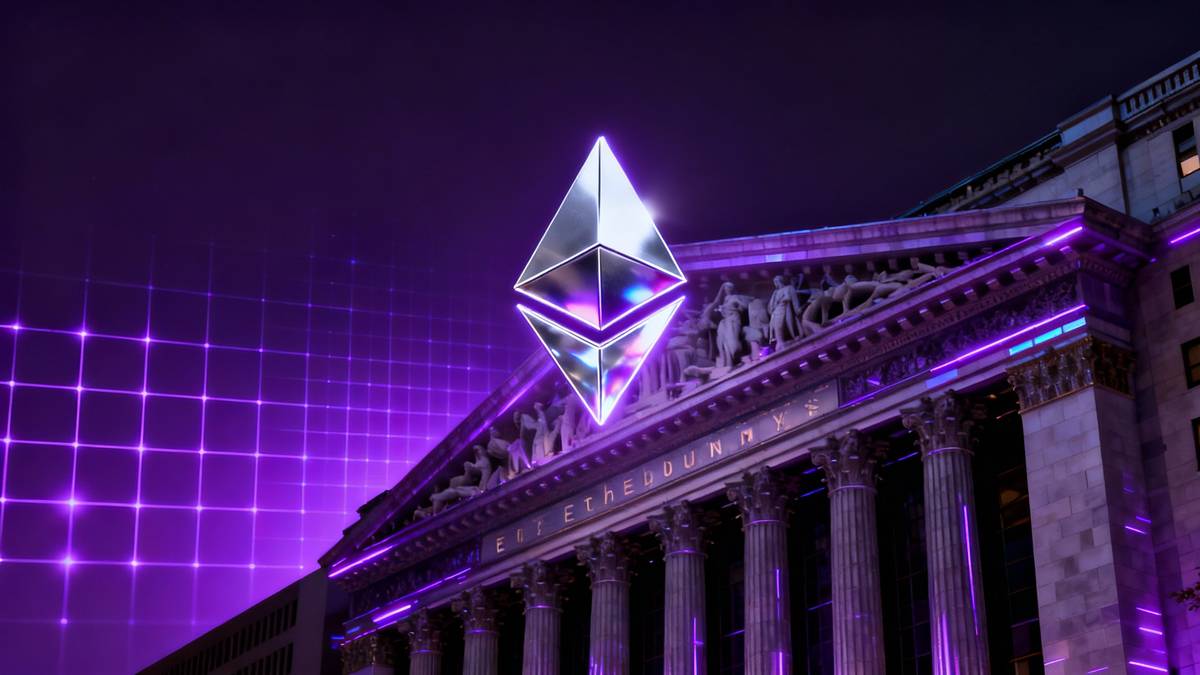 ภาพกราฟิกแสดงโลโก้ Ethereum และ Bitcoin Hyper ส่องสว่างท่ามกลางตึกสูงใน Wall Street ซึ่งเป็นสัญลักษณ์ของการยอมรับคริปโตจากสถาบันการเงิน