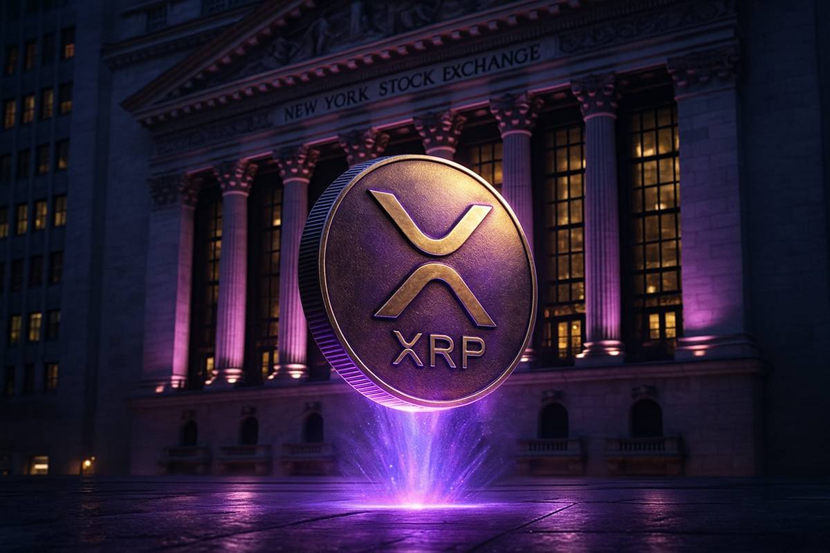 เหรียญ XRP เปล่งแสงม่วงลอยหน้าตึก NYSE ตอนกลางคืน
