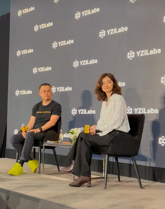 CZ และ Nina Rong พูดคุยในงานแถลงข่าว Binance Blockchain Week 05-12-2025