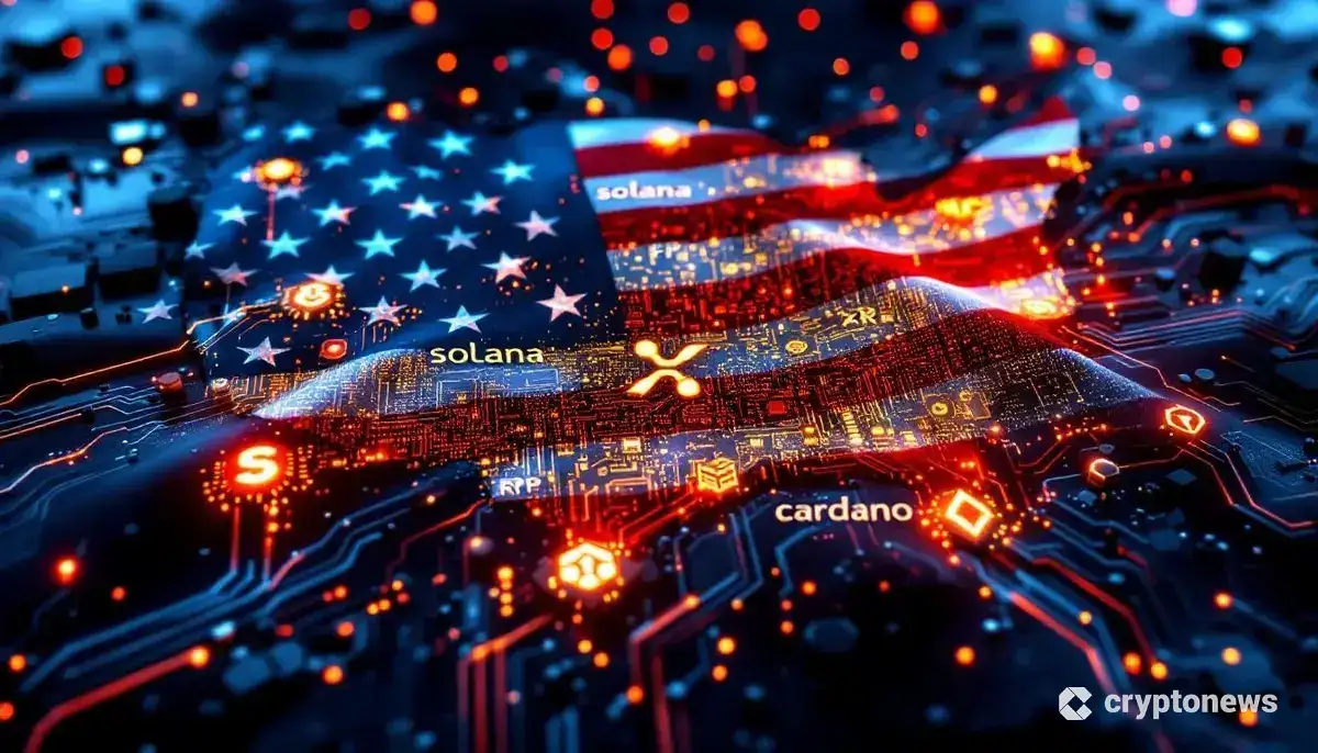 アメリカ国旗がデジタル回路基板に変化し、ソラナやXRPなど仮想通貨のシンボルが埋め込まれている未来的な画像。米国の仮想通貨産業を象徴している。