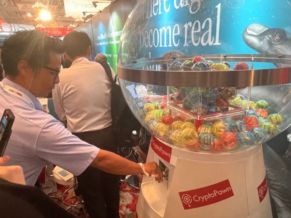 WebX2025に参加した暗号資産担保ローンCryptoPawnのブースのイメージ