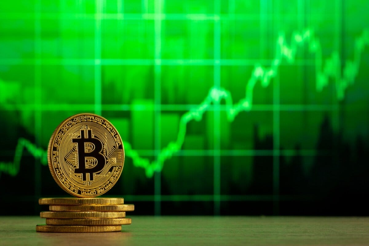 Waarom de Bitcoin koers vandaag flink stijgt: Gaat BTC naar ATH?