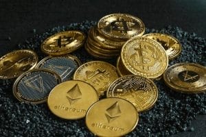 Nieuw altcoin seizoen in 2025? Crypto expert voorspelt de mogelijkheden voor ETH, SO & ADA