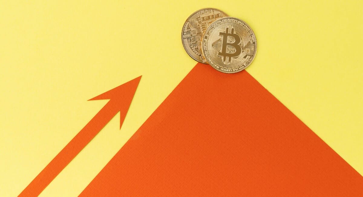 أسباب ارتفاع سعر بيتكوين في شهر شباط/فبراير 2024؟