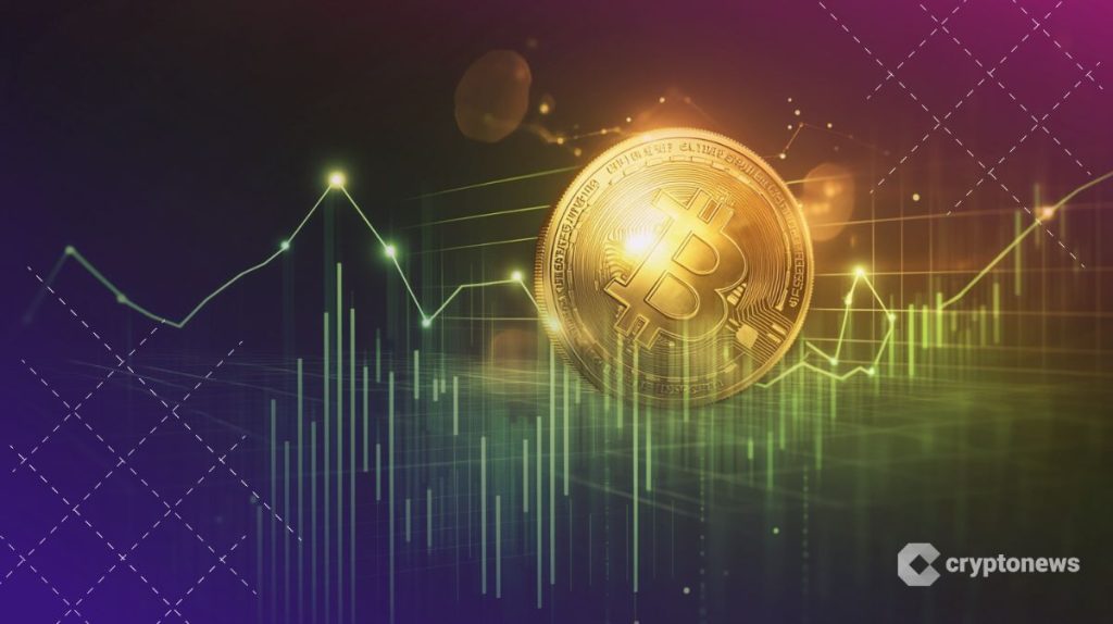 شعار بيتكوين وخلفه مخطط بياني